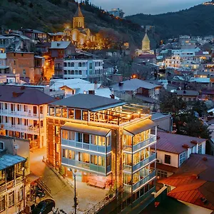 فندق Tbilisee, تبليسي